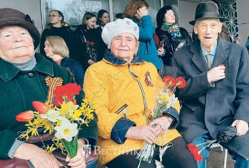 «Поклонимся великим тем годам» (фотогалерея)