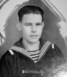 «Главное, ребята, сердцем не стареть»
